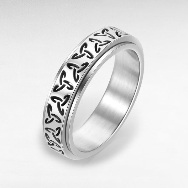 Stainless Steel Triquetra Spin Ring – 6mm