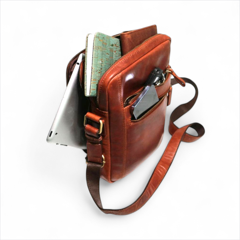 Men's Leather Cognac iPad/Tablet Messenger Bag