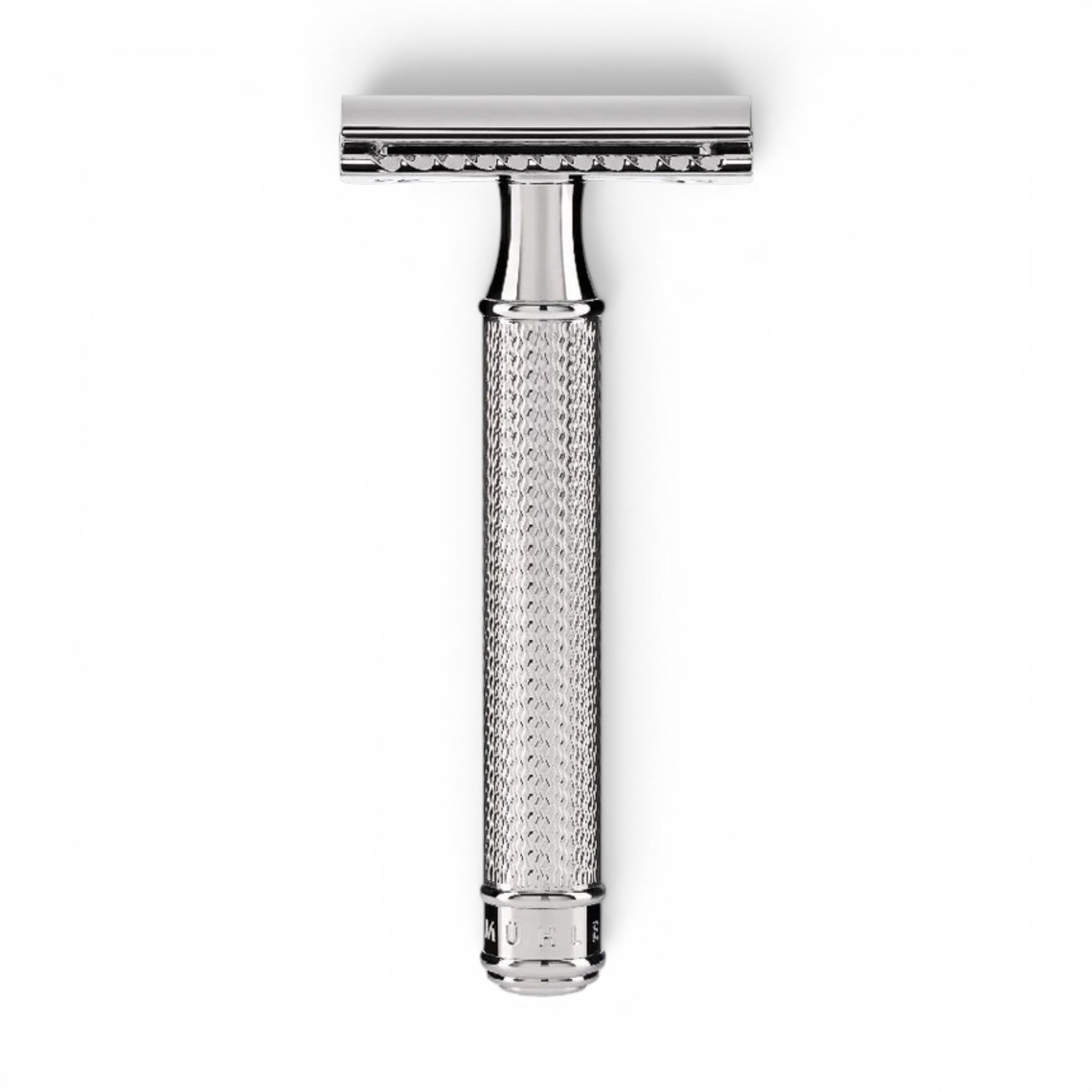 MÜHLE R89 chrome closed comb safety razor on white background