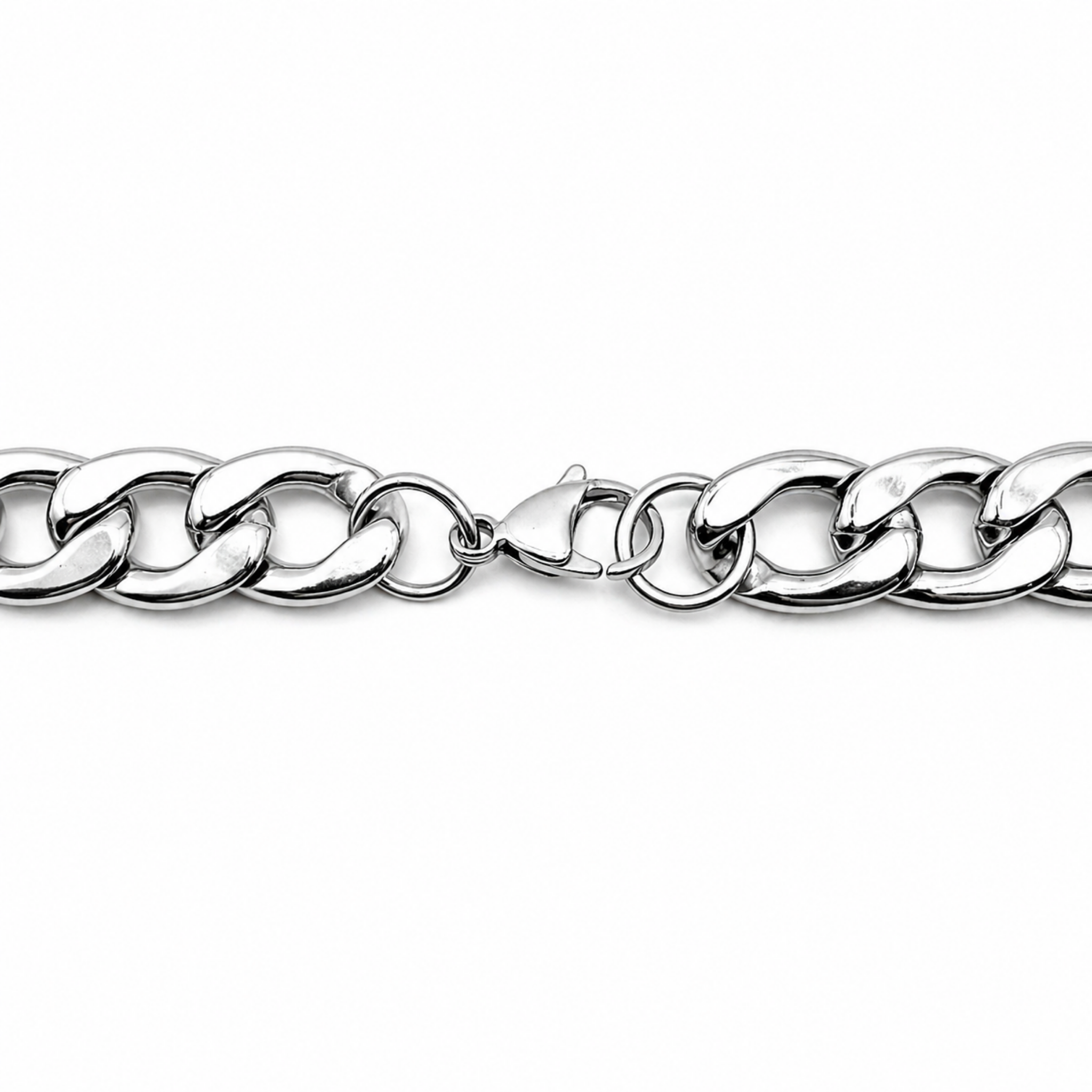 Stainless steel curb chain necklace clasp detail secure fastening