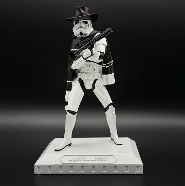 Stormtrooper The Good The Bad and The Trooper gunslinger figure with poncho and blaster 18cm resin collectible